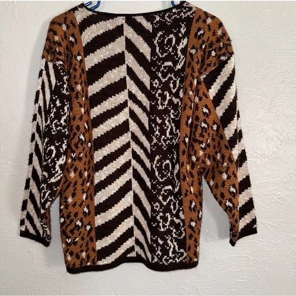Women’s Animal Print Sweater, Size S - Picture 7 of 9
